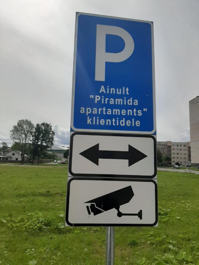 Piramida Apartments Нарва Екстер'єр фото